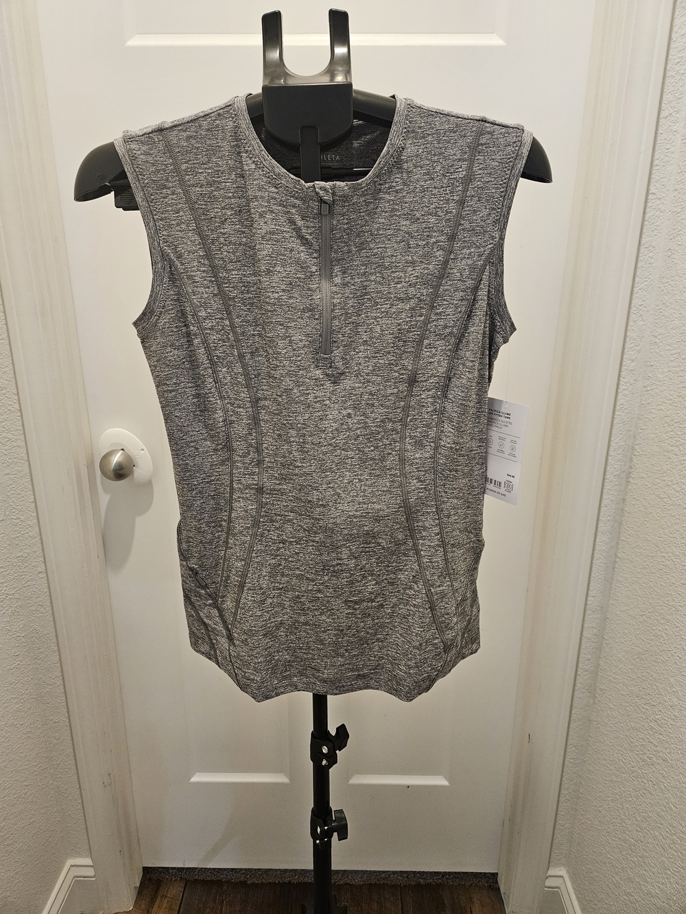 Athleta Gray Heathered Sleeveless Zip-Front Tank